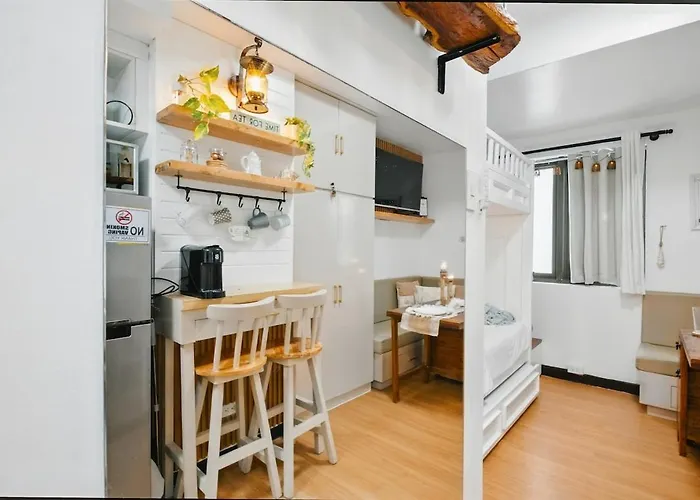 Coastal In Kl Tower Serviced Residences, Greenbelt, Makati! Maximum Capacity 5 Pax! Apartment