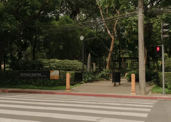 Apartment Coastal In Kl Tower Serviced Residences, Greenbelt, Makati! Maximum Capacity 5 Pax!